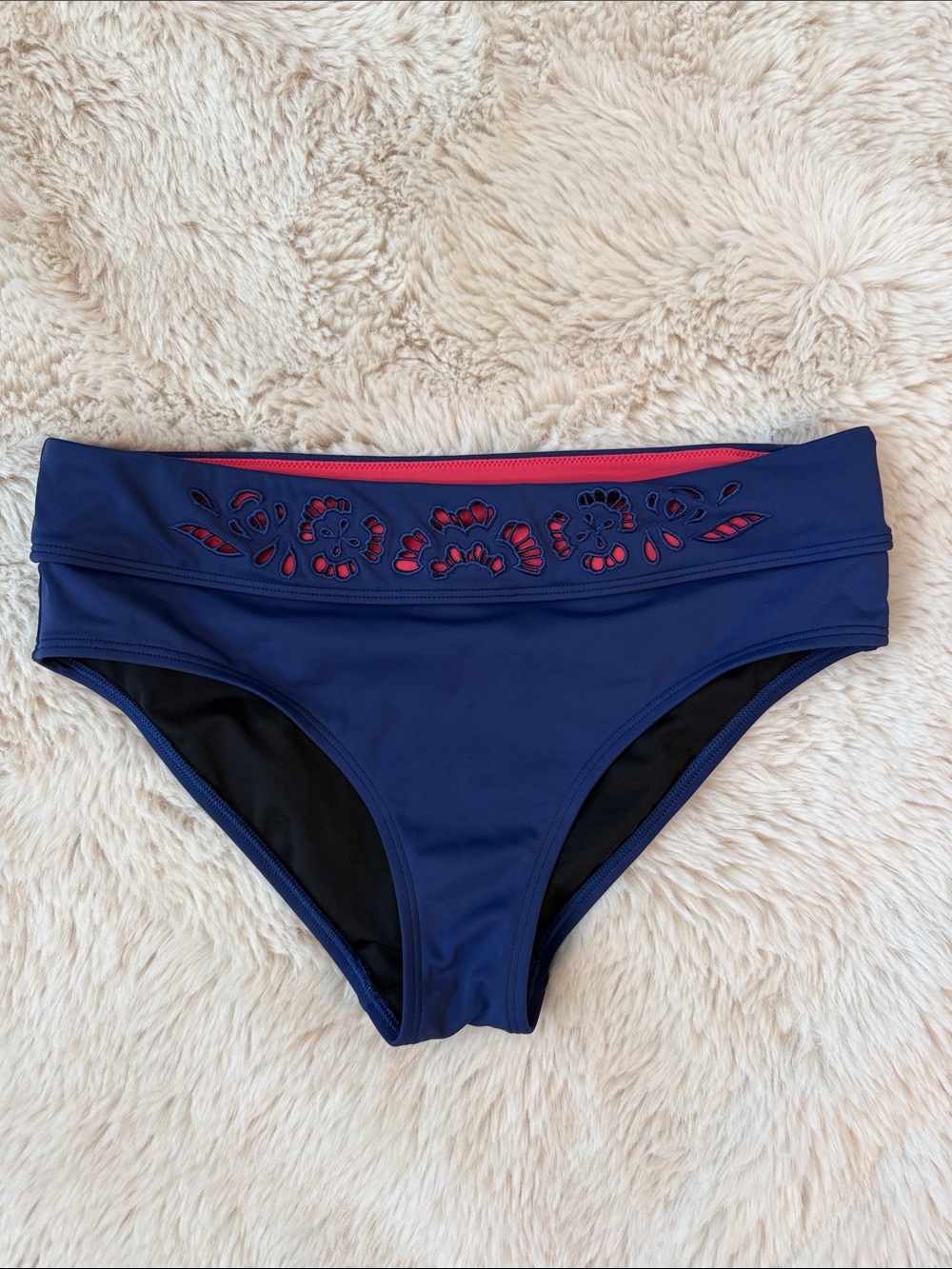 Women’s Venus Bikini Bottom in Navy